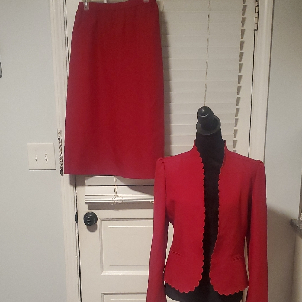 Suits By Dallas Red Women's Skirt And Jacket 2 Piece Set